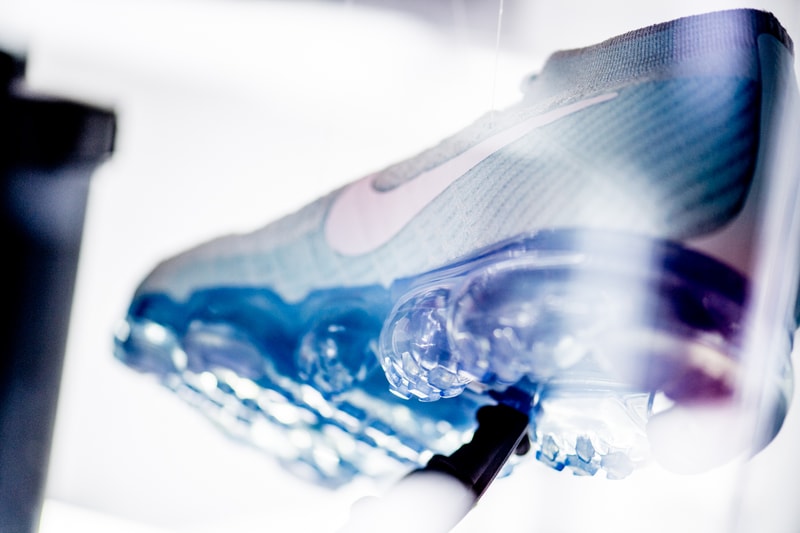 Nike SNKRS Out of the Box at Yo'HOOD