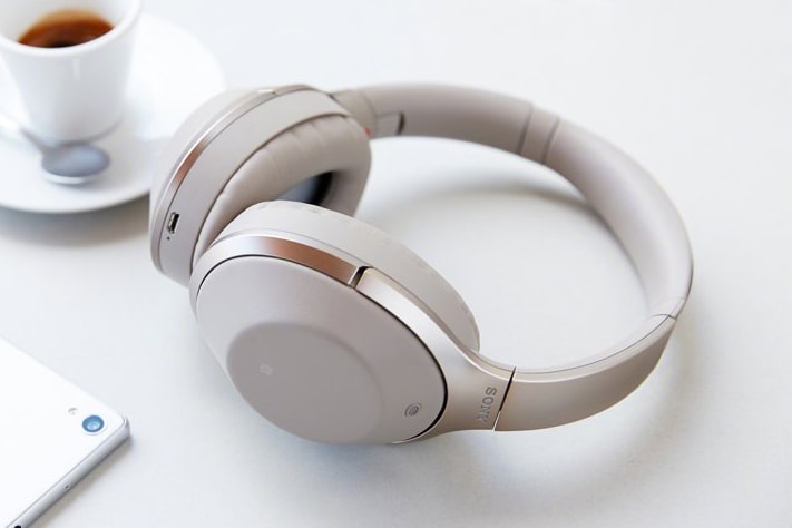 Sony Unveils Its Advanced Noise Cancelling MDR-1000X Headphones