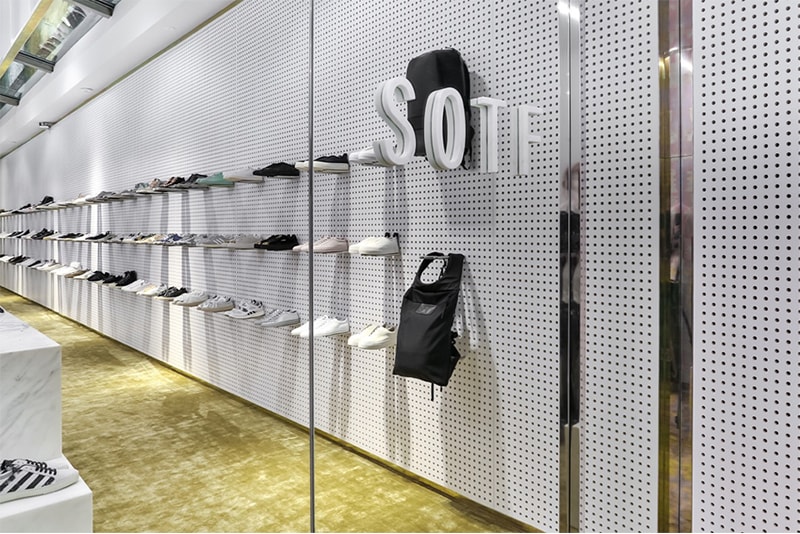SOTF Futuristic Sneaker Shopping marble