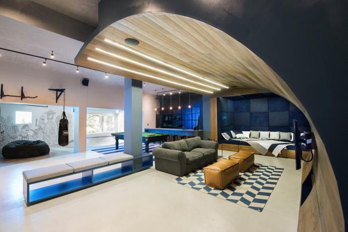Teen Man Cave Skateboarder