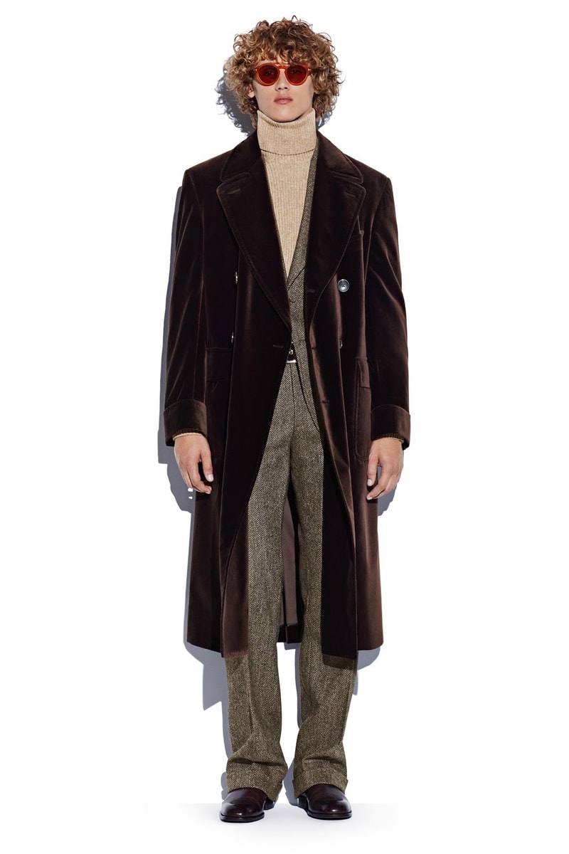 Tom Ford's 2016 Fall/Winter Collection 1970 turtle necks suits groovy prints see now buy now