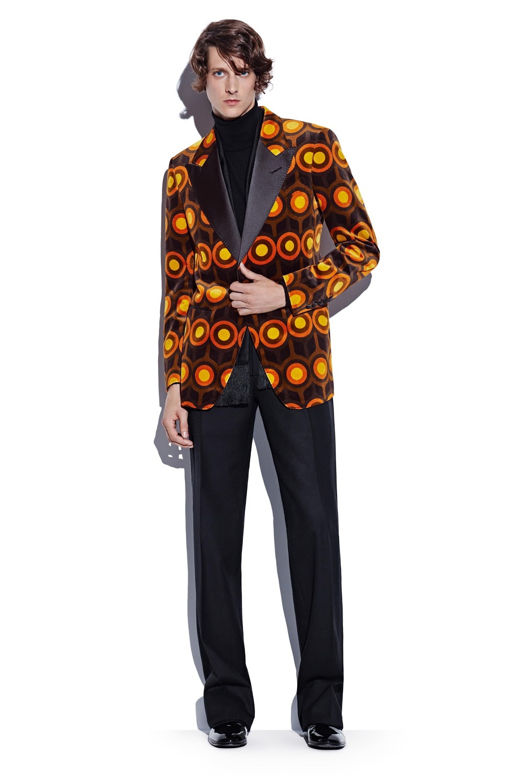 Tom Ford's 2016 Fall/Winter Collection 1970 turtle necks suits groovy prints see now buy now