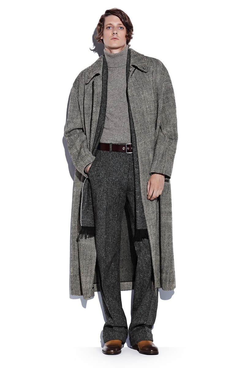 Tom Ford's 2016 Fall/Winter Collection 1970 turtle necks suits groovy prints see now buy now