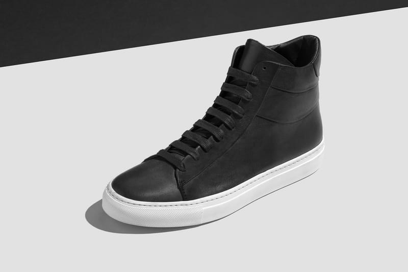 wings+horns Offers a New Crop of Minimalist Shoes for 2016 Fall/Winter