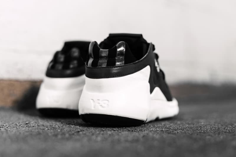 Y-3 QR Run Black/White