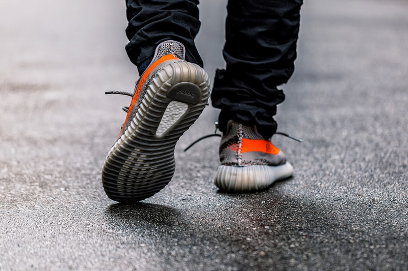 A Closer Look at the adidas Yeezy Boost 350 V2 Kanye west SOLAR RED/STEEPLE GRAY/BELUGA primeknit