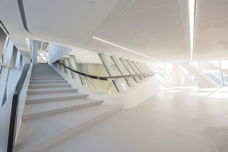 Zaha Hadid Architects Antwerp New Port House glass