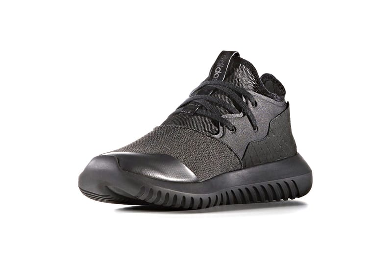 adidas tubular entrap