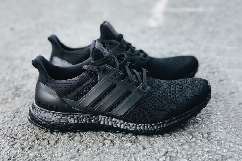 adidas Ultra Boost Triple Black