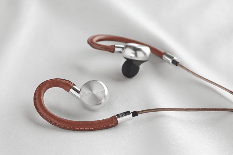 Aedle's ODS-1 Headphones Combine Handcrafted Quality & Parisian Luxury