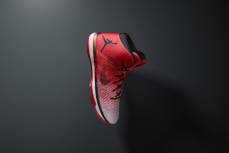 Air Jordan 1 Black Toe