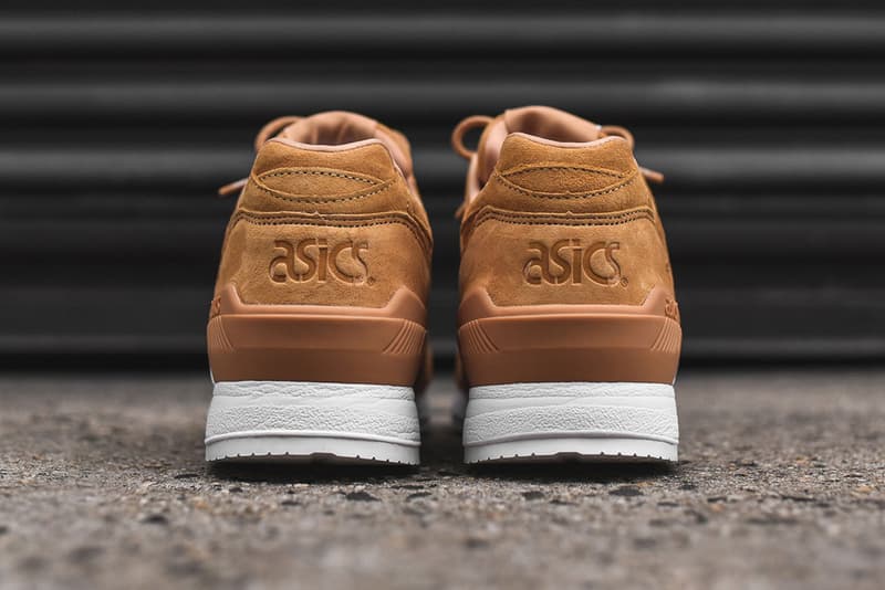 ASICS GEL-Respector "Clay" brown white