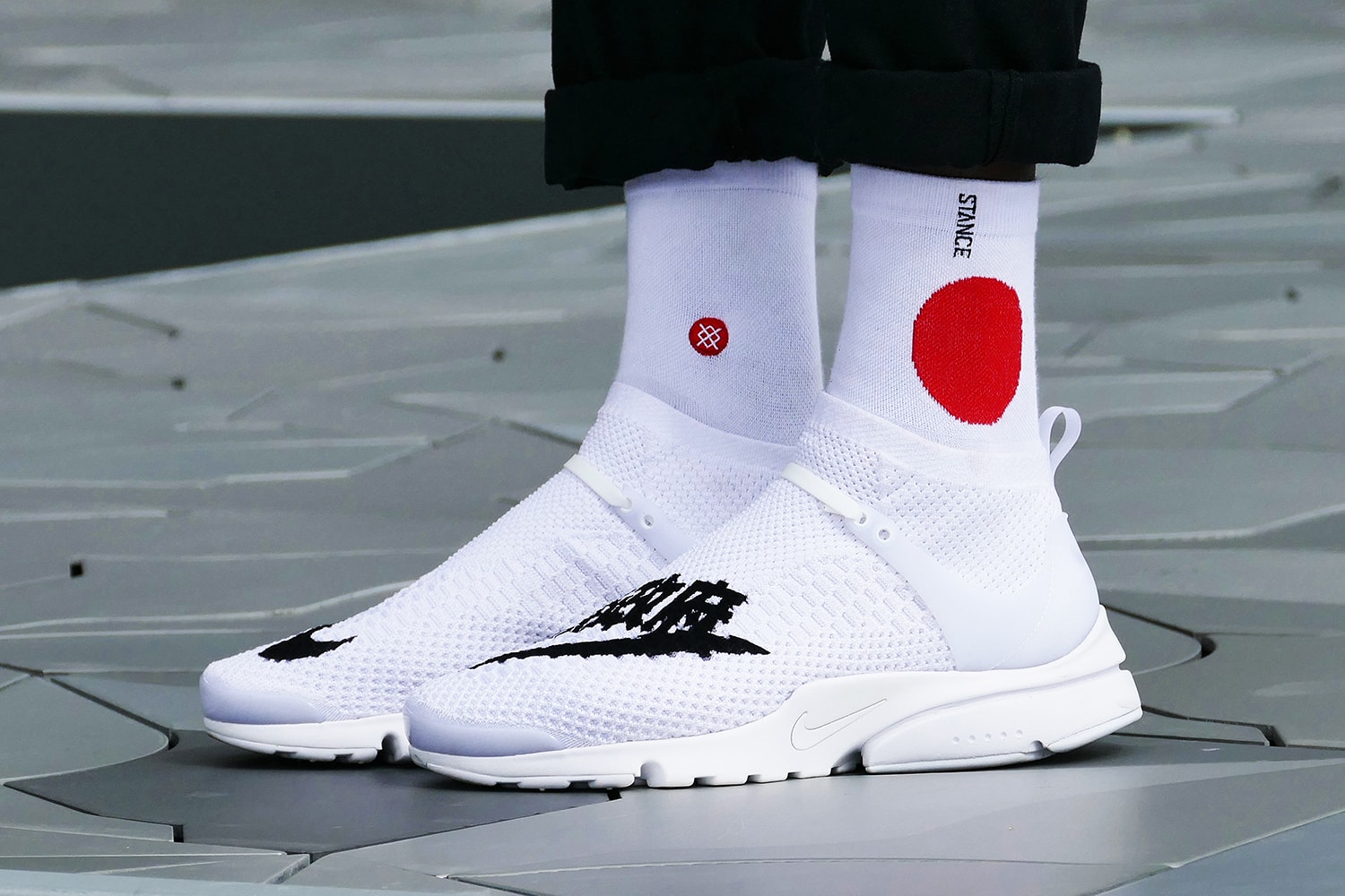 Nike Custom Air Presto Flyknit Uncaged Anarchy Rudnes Customs Throwback Sneakers Japanese Swoosh fan site