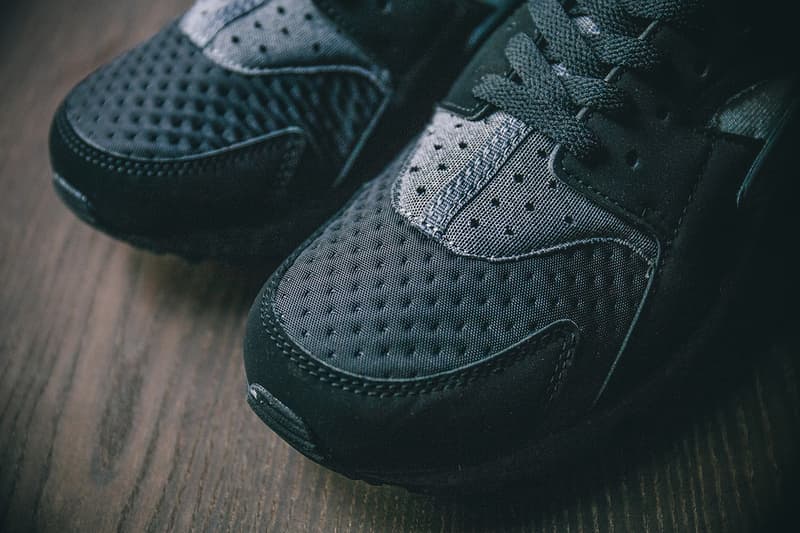 Nike Air Huarache Run SE Black Grey