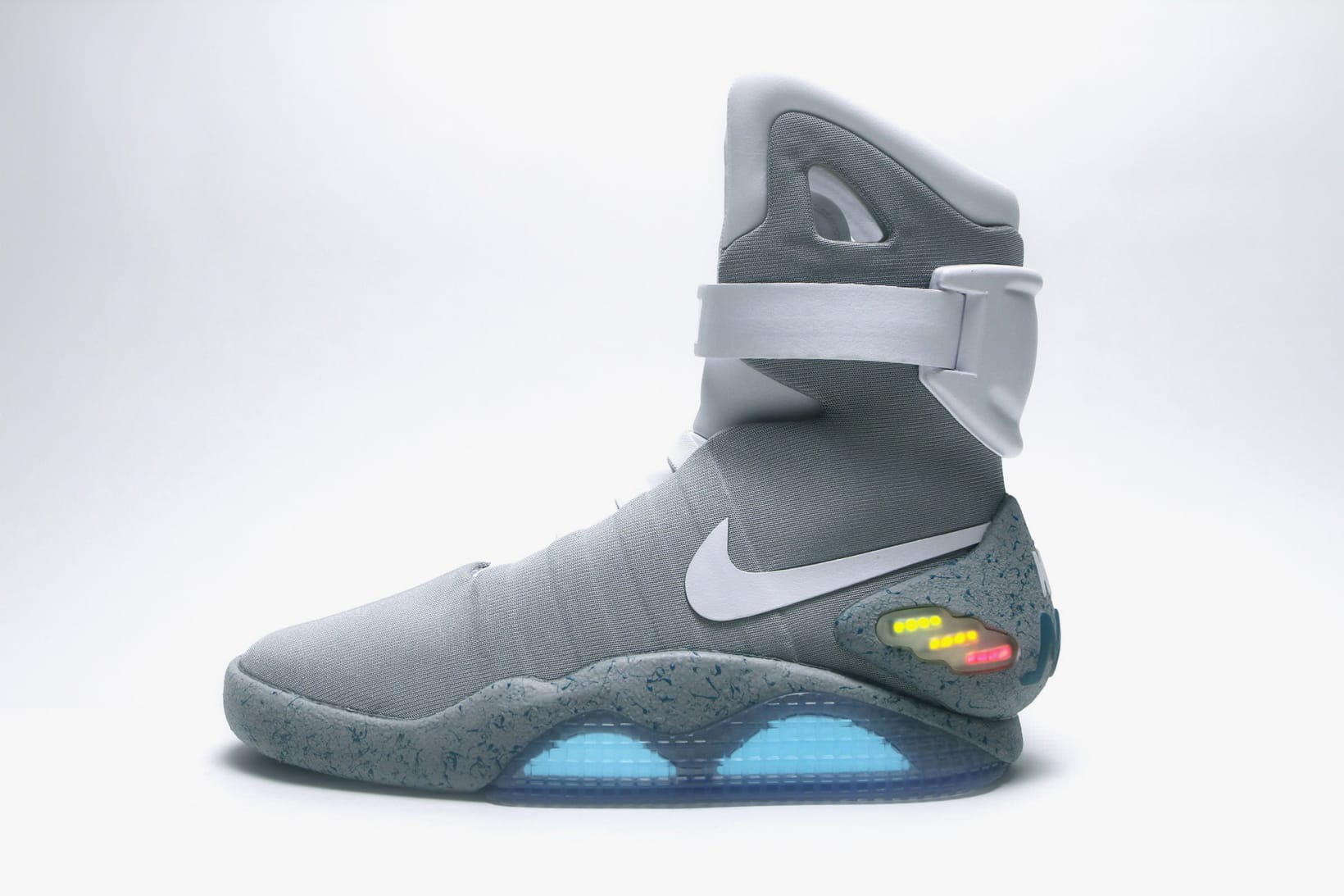 red nike air mags