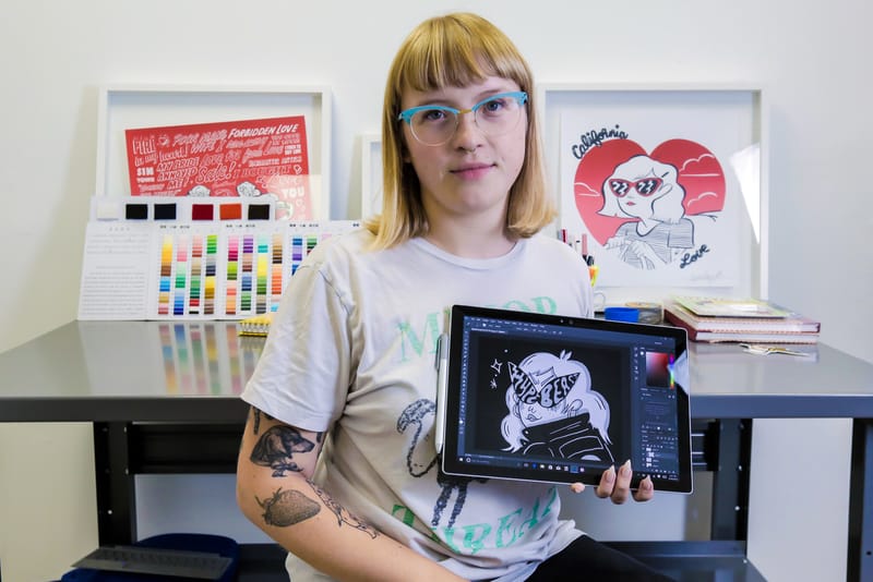 Pen & Surface: Tuesday Bassen