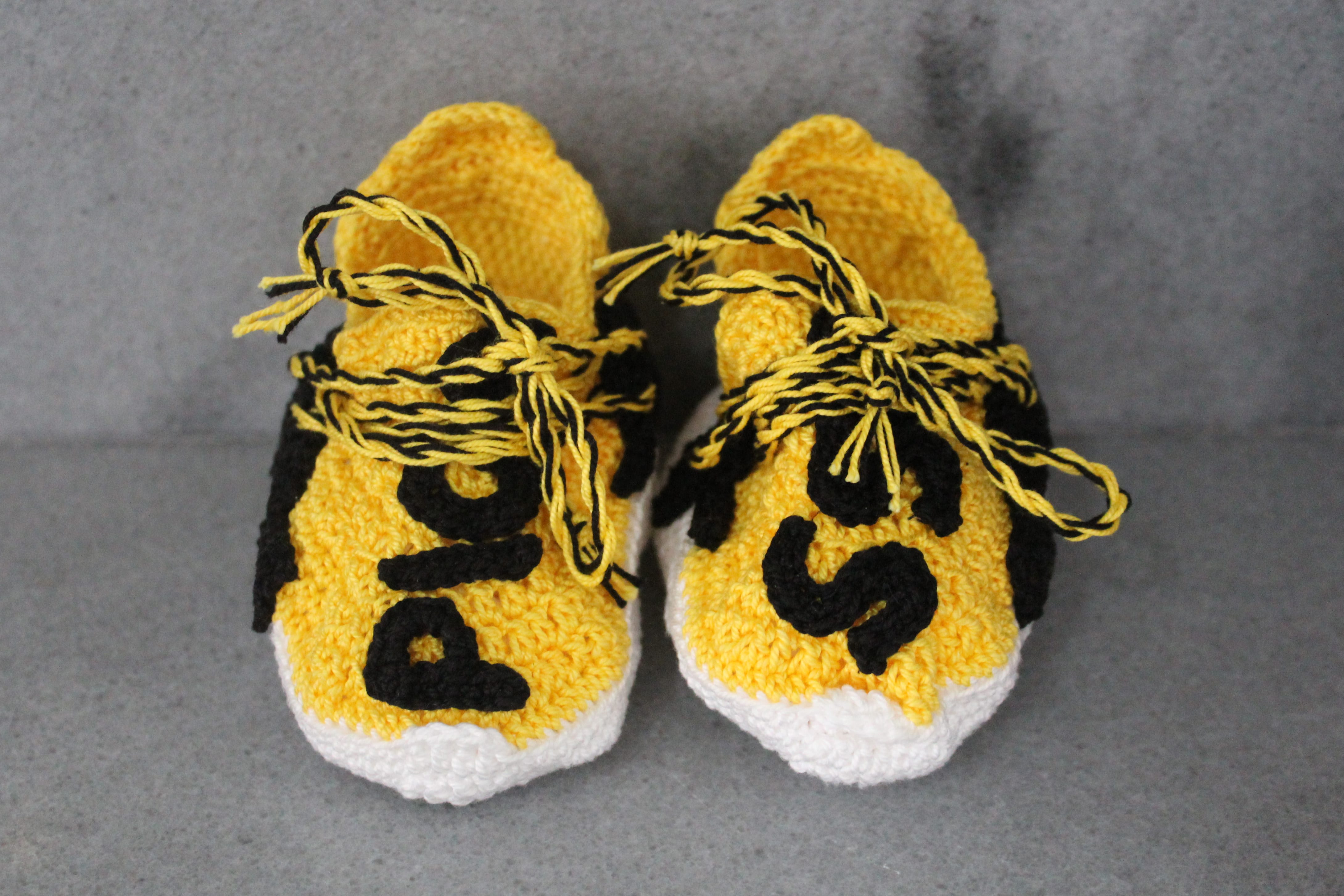 baby human race shoes