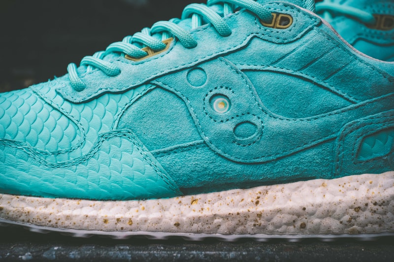 Saucony Shadow 5000 "Righteous One" adidas Ultra Boost Sole