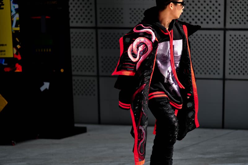 Streetsnaps: Seoul Fashion Week Supreme Vetements Raf Simons