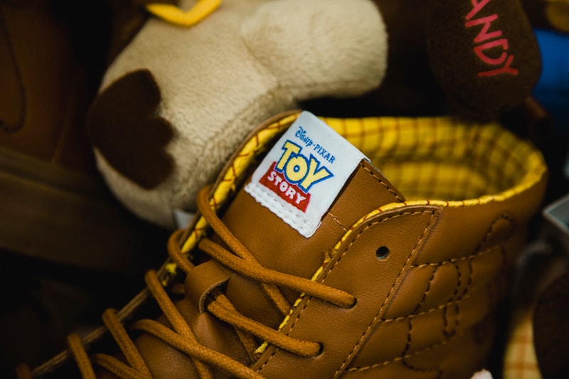 Toy Story Vans Sneakers Woody Buzz Lightyear Disney