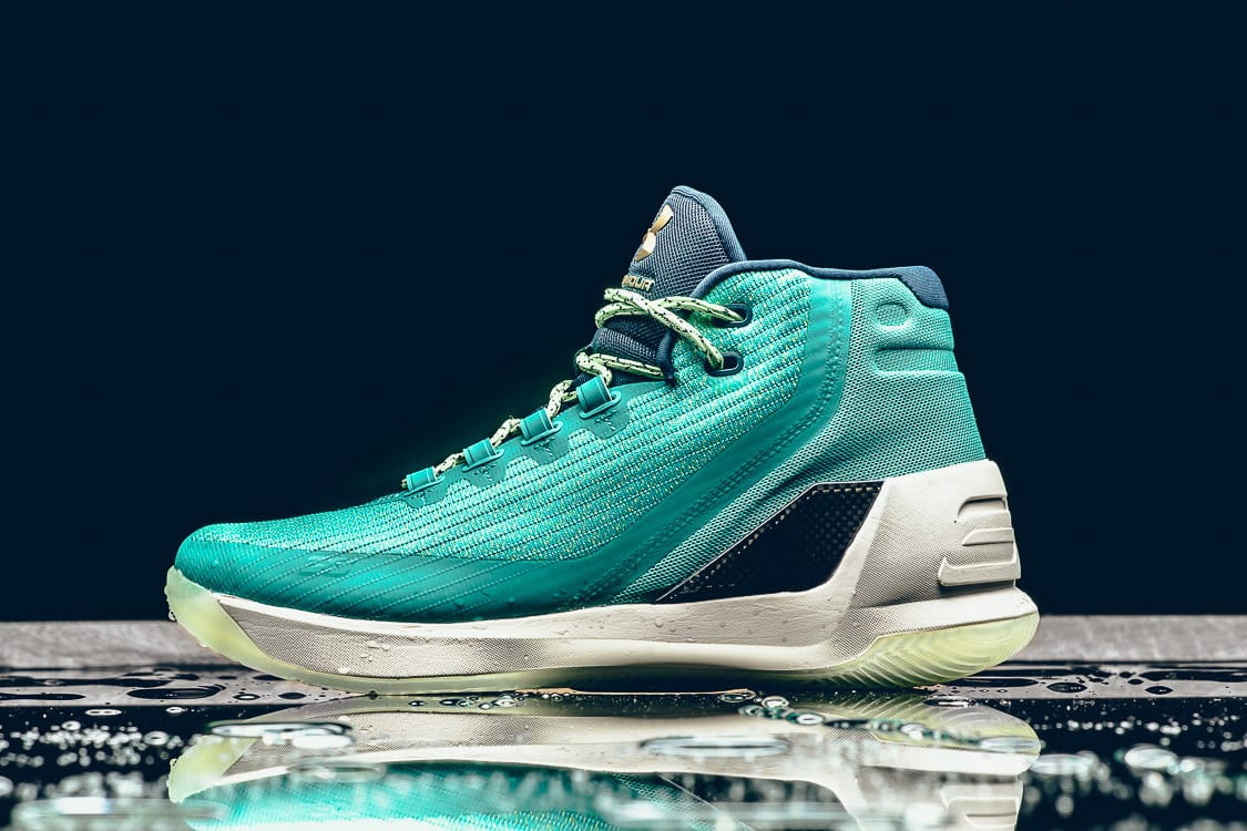 curry 3 green