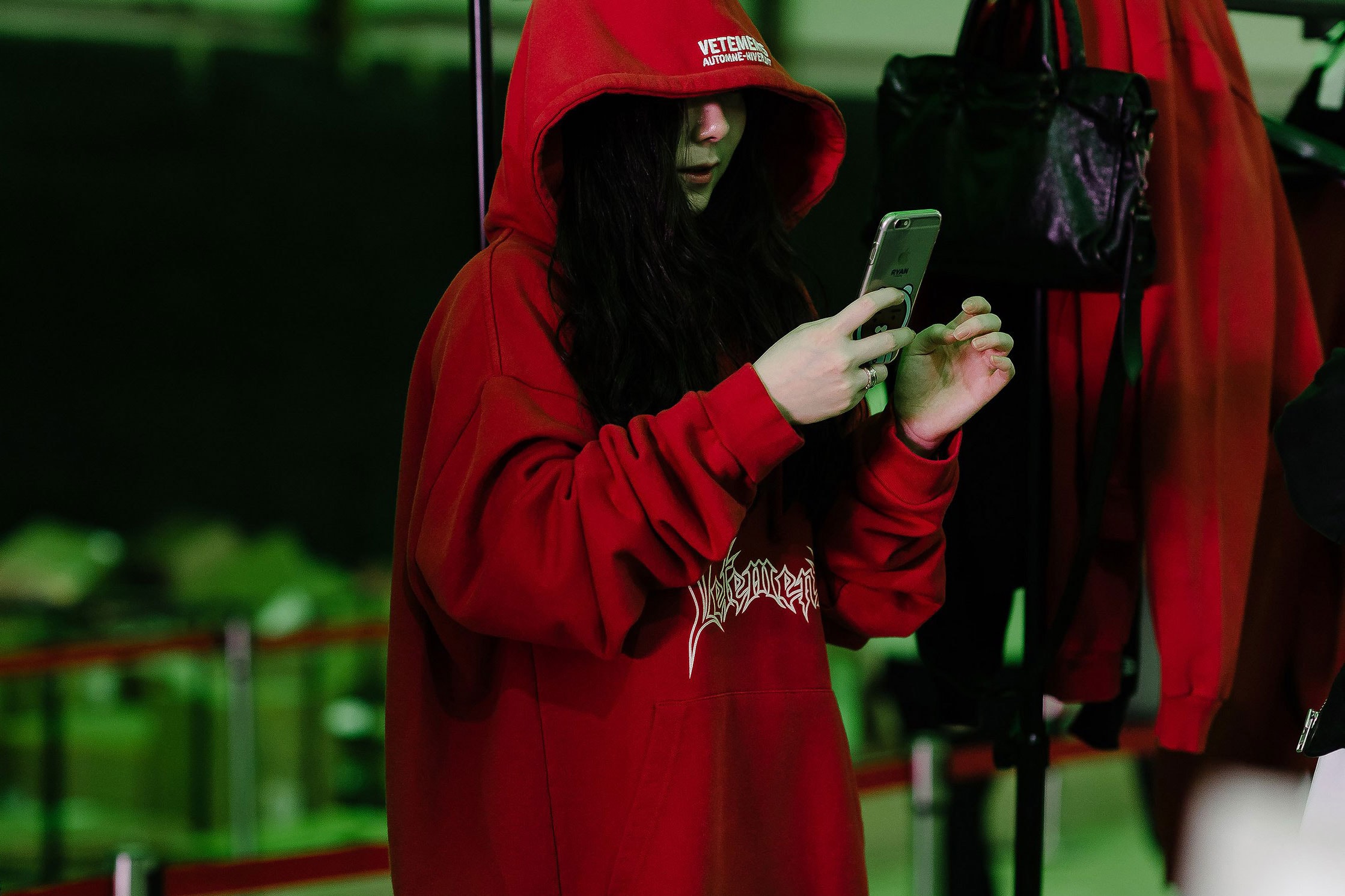 Vetements' Guram Gvasalia fake pieces seoul pop-up red hoodie