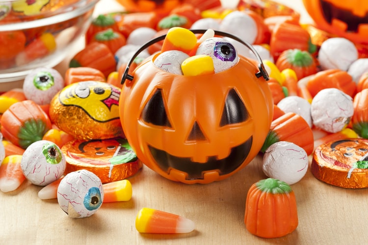POLLS: What Is the Worst Halloween Treat?