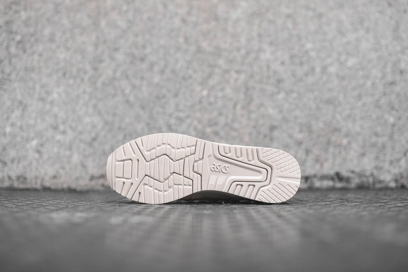 ASICS Gel Respector Moonrock Colorway