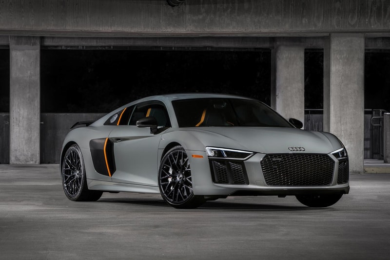 Audi R8 V10 Plus Exclusive Grey Pictures