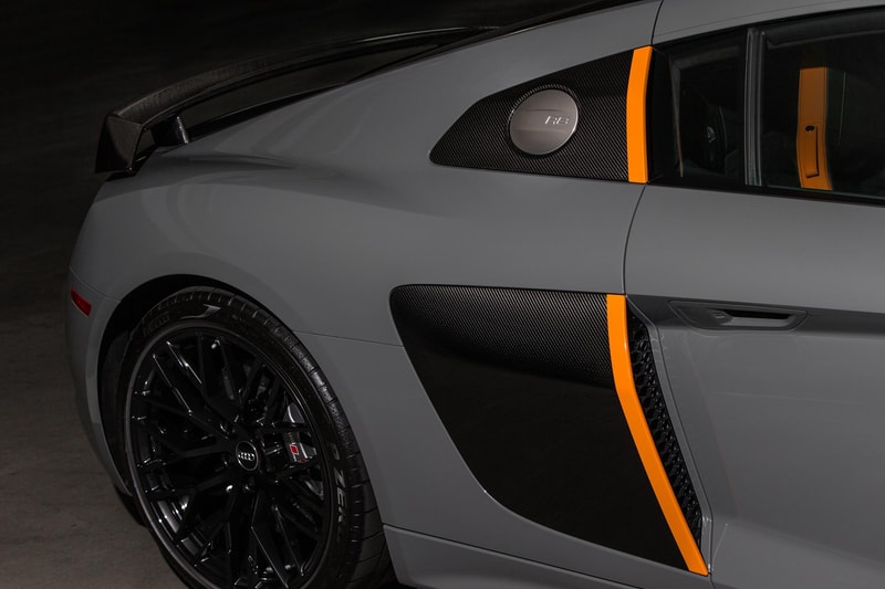 Audi R8 V10 Plus Exclusive Grey Pictures