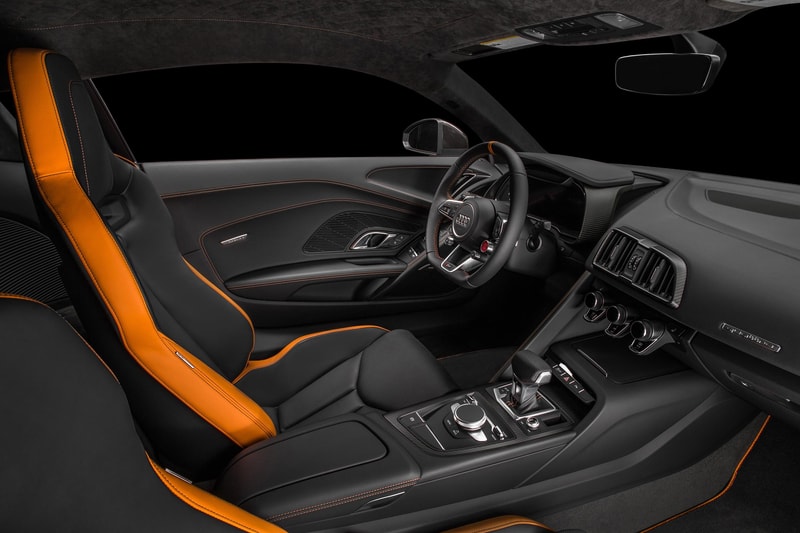 Audi R8 V10 Plus Exclusive Grey Pictures
