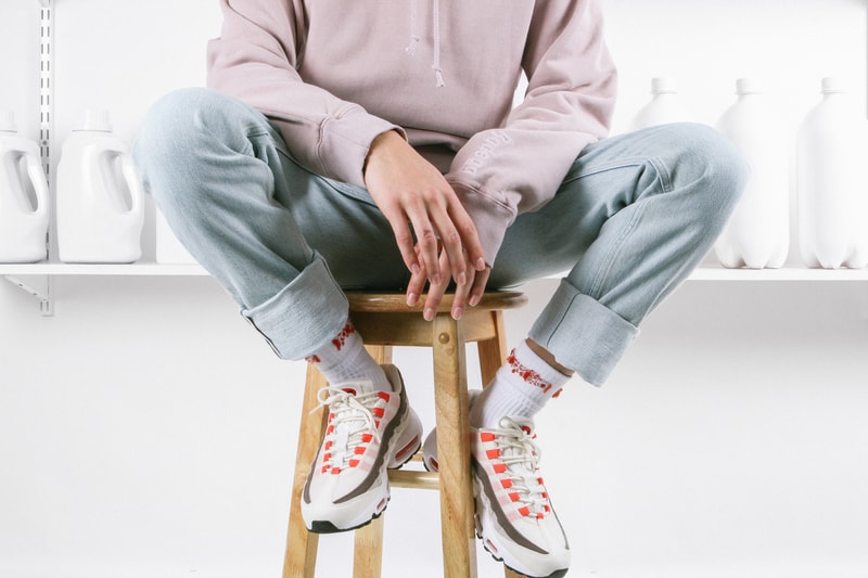 Bodega Drops a Winter Ready Fleece Line for Holiday 2016 Boston Pink Grey Green Orange Pullover hoodies sweatshirts