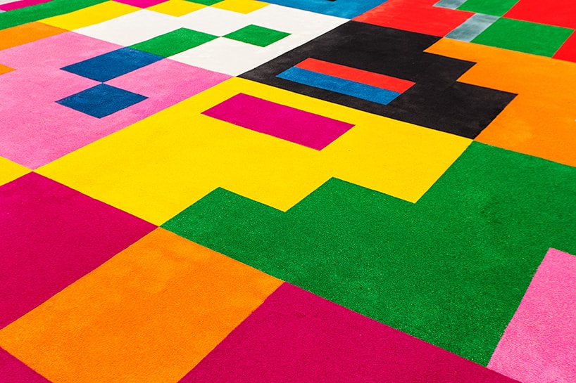 Craig and Karl Sawdust Carpet for Showcase ITCH in Guatemala City