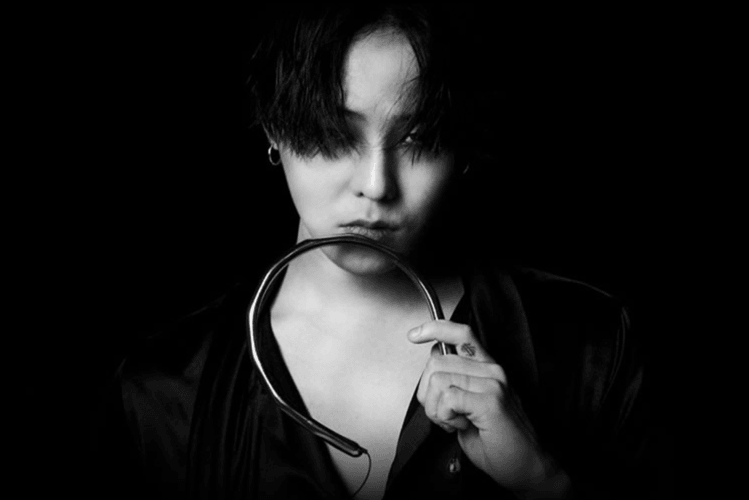 G-Dragon's PEACEMINUSONE Launches Bluetooth Headset SOUNDBAND