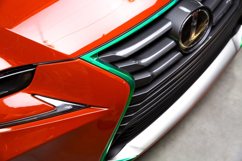 Lexus Sriracha IS red green