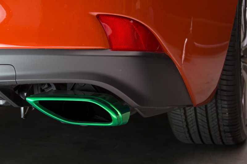 Lexus Sriracha IS red green
