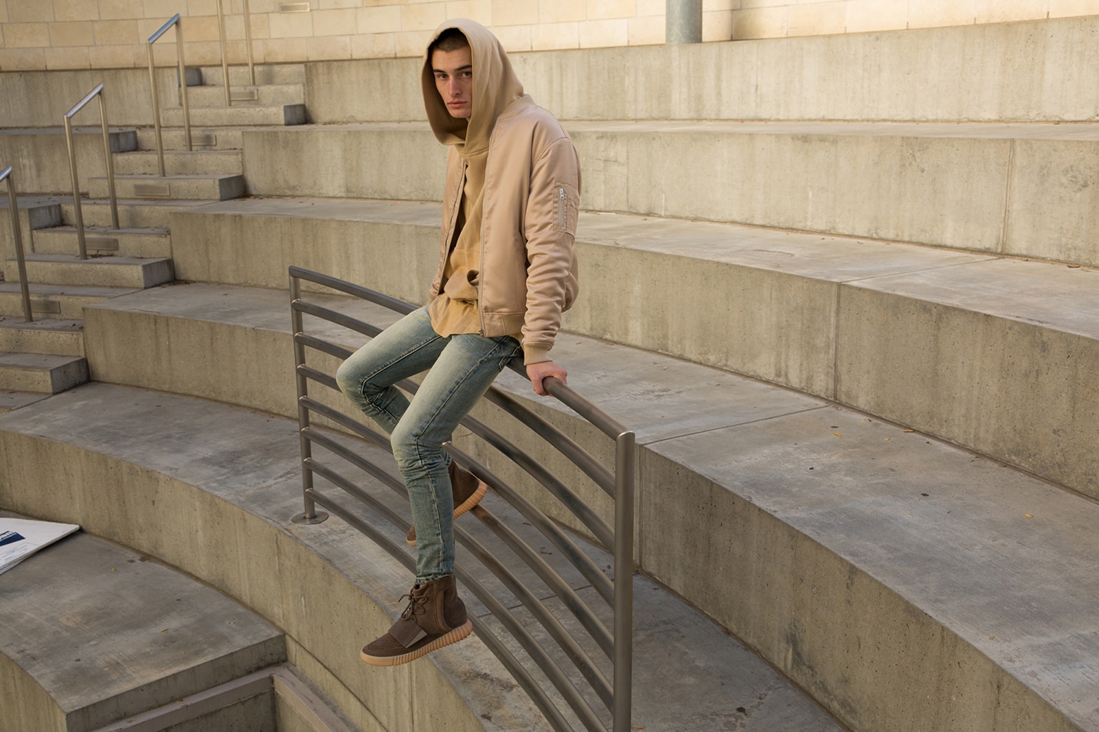 MNML Releases New Ankle-Zip Jeans for 2016 Fall