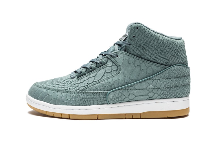 Nike Gives the Air Python a Premium "Hasta Green" Treatment