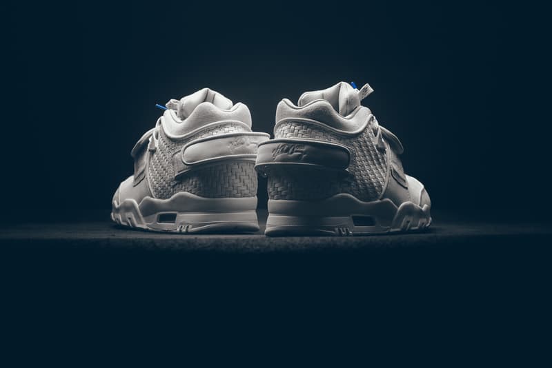 Nike Air Trainer Cruz Light Bone