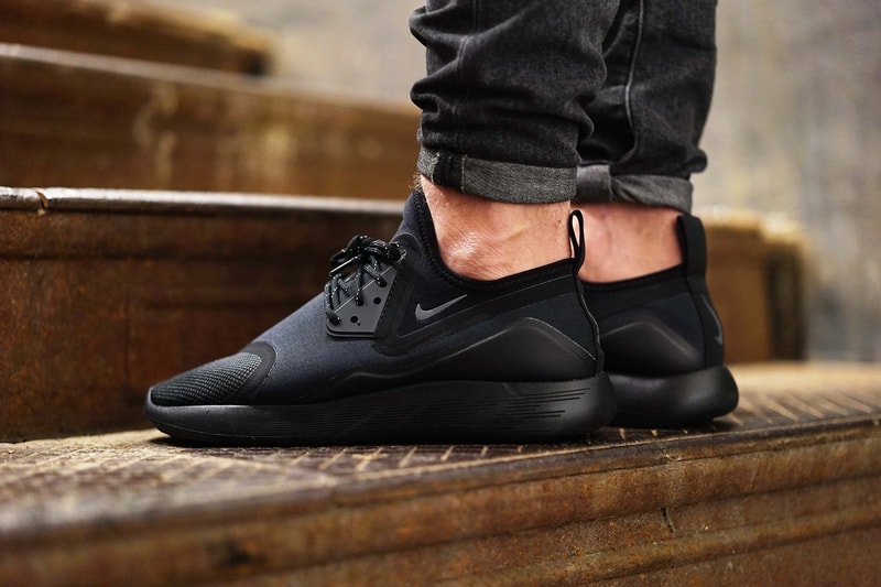 Nike LunarCharge "Triple Black" | Hypebeast Nike LunarCharge "Triple Black" | Hypebeast