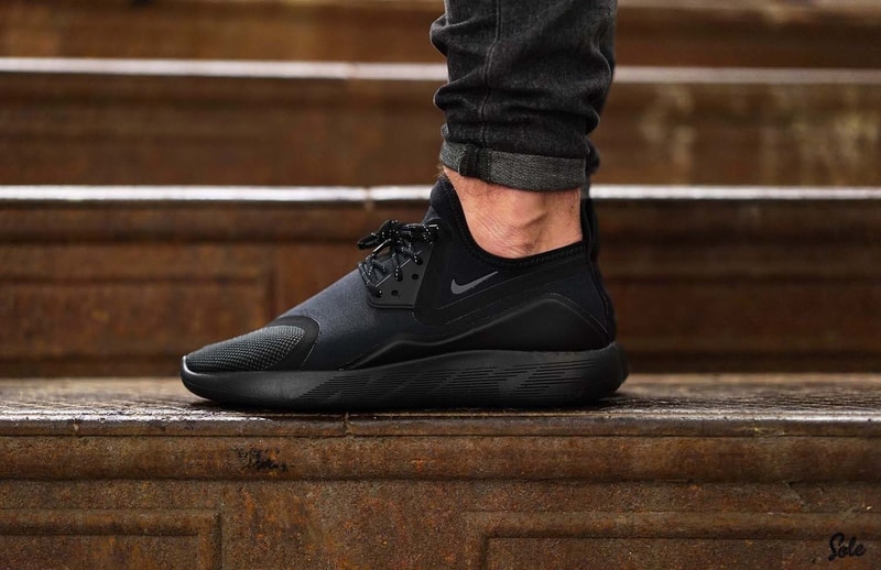 Nike LunarCharge Triple Black