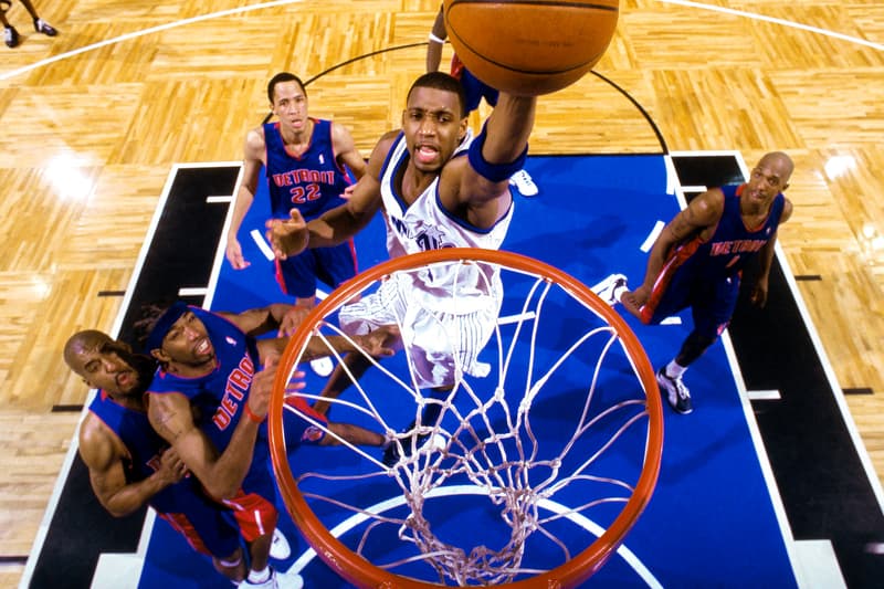 tracy mcgrady dunk pistons richard rip hamilton chauncey billups tayshawn prince orlando magic slam nba basketball