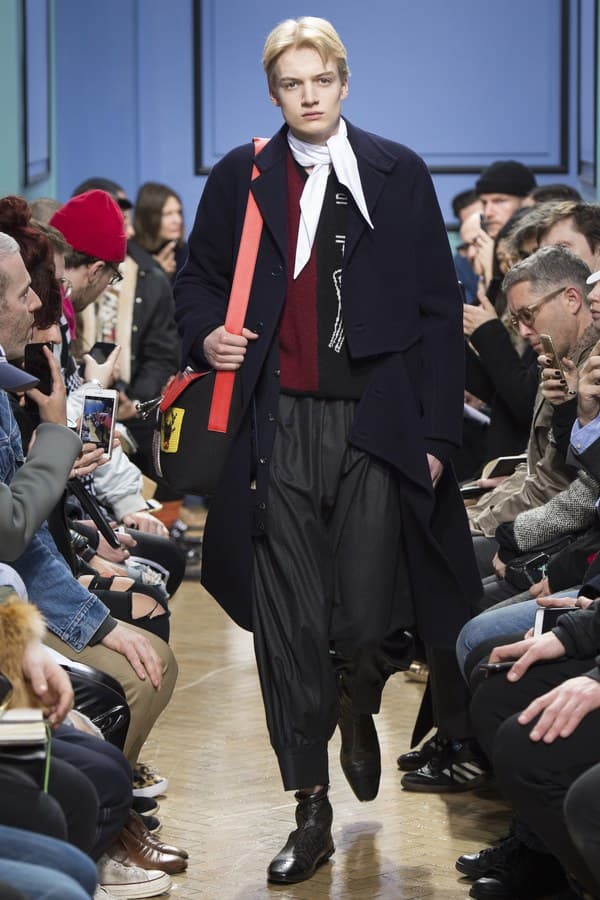 JW Anderson 2017 Fall/Winter Collection Runway Show London Fashion Week Men's