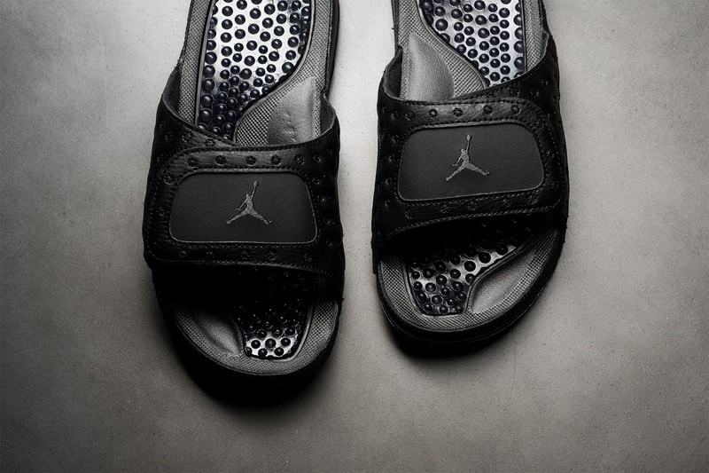 Air Jordan 13 Slider black cat