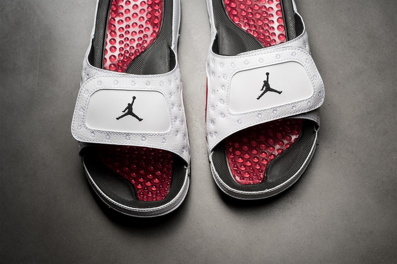 Air Jordan 13 Slider black cat