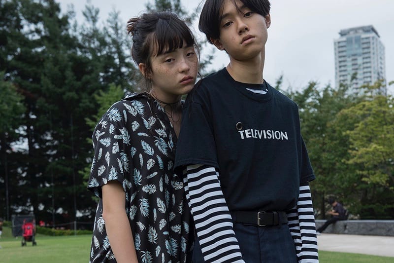 Retro Styles Abound in ALLEGE's 2017 Spring/Summer Collection