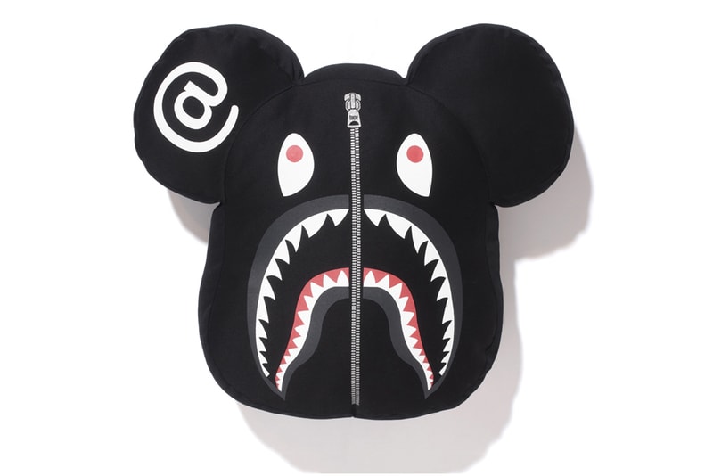 BAPE x BEARBRICK 2016 Fall/Winter Collaboration Medicom Toys Tees Pillows Keychains Baby Milo BE@RBRICK
