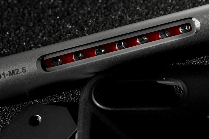 CORESUIT Neo Armor iPhone Metal Case