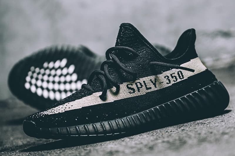 adidas Originals YEEZY BOOST 350 V2 Black/White Instagram Images | Hypebeast adidas Originals YEEZY BOOST 350 V2 Black/White Instagram Images | Hypebeast
