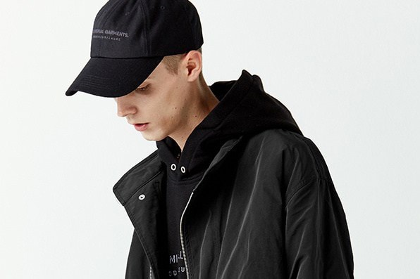 The LIFUL x LESS Collaboration Focuses on Maintaining Minimalist Looks